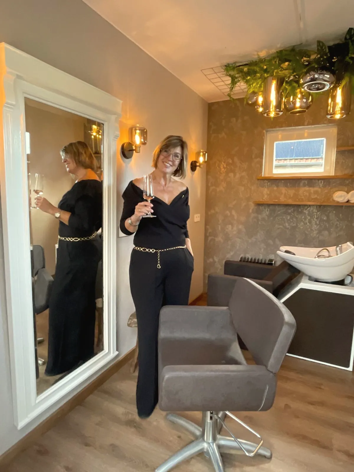 Daphne, kapper en eigenaar van Huis & Haar in Veenhuizen